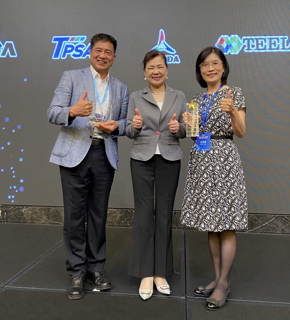 ���_�����Ƅ����m�lչ���Touch Taiwan2024��3R����؞��Display��ESGչλ���F�Gɫչ�[Ŀ��֮�ɹ���Displayչλ�@�Gɫ�b���OӋ��|����ߘs�u��ESGͬ�@���|����s���ɽ������L���������У��H���C�����_��늶����L���p�ˣ��󣩡����_������m�L�����A���ң�