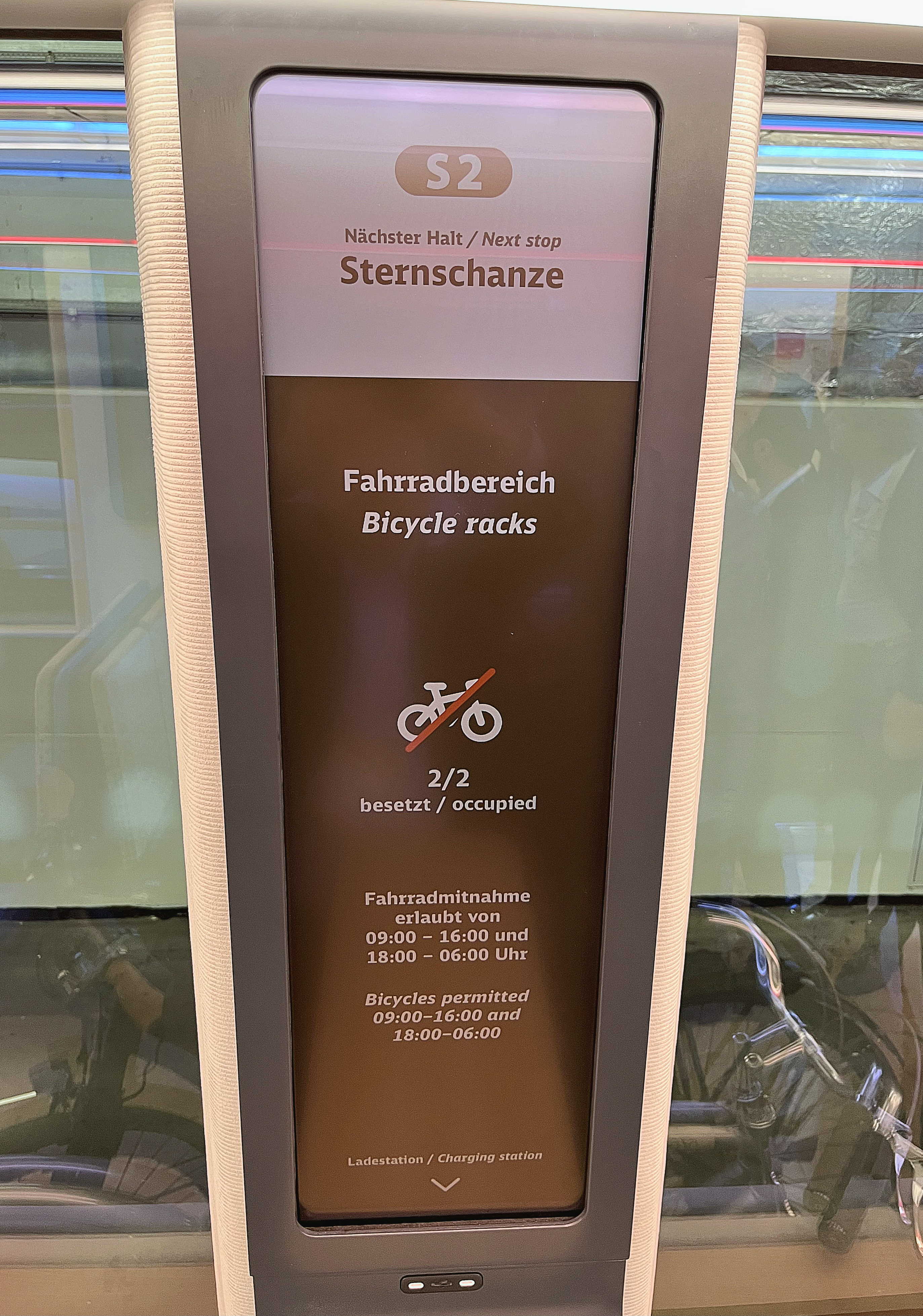 �_(d��)��HiRaso�@ʾ���g(sh��)����đ�̴�Һ����(d��)�ص��p��(w��n)�B(t��i)���Լ�����h(hu��n)���⾀�ķ�ʽ���l(f��)�]�����Դ�\(y��n)��Ч�ʣ���H�ڸ��Q�@ʾ��(hu��)��r(sh��)������������ڳ��m(x��)�oֹ�Į�(hu��)���@ʾ�τt�����늣��c���y(t��ng)Һ���@ʾ���g(sh��)��ȴ����(ji��)ʡ90%�ܺ�